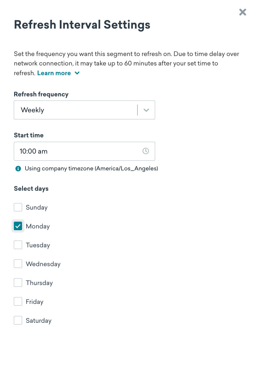 Configurações de intervalo de atualização com uma frequência de atualização semanal, horário de início às 10h e segunda-feira selecionada como dia.